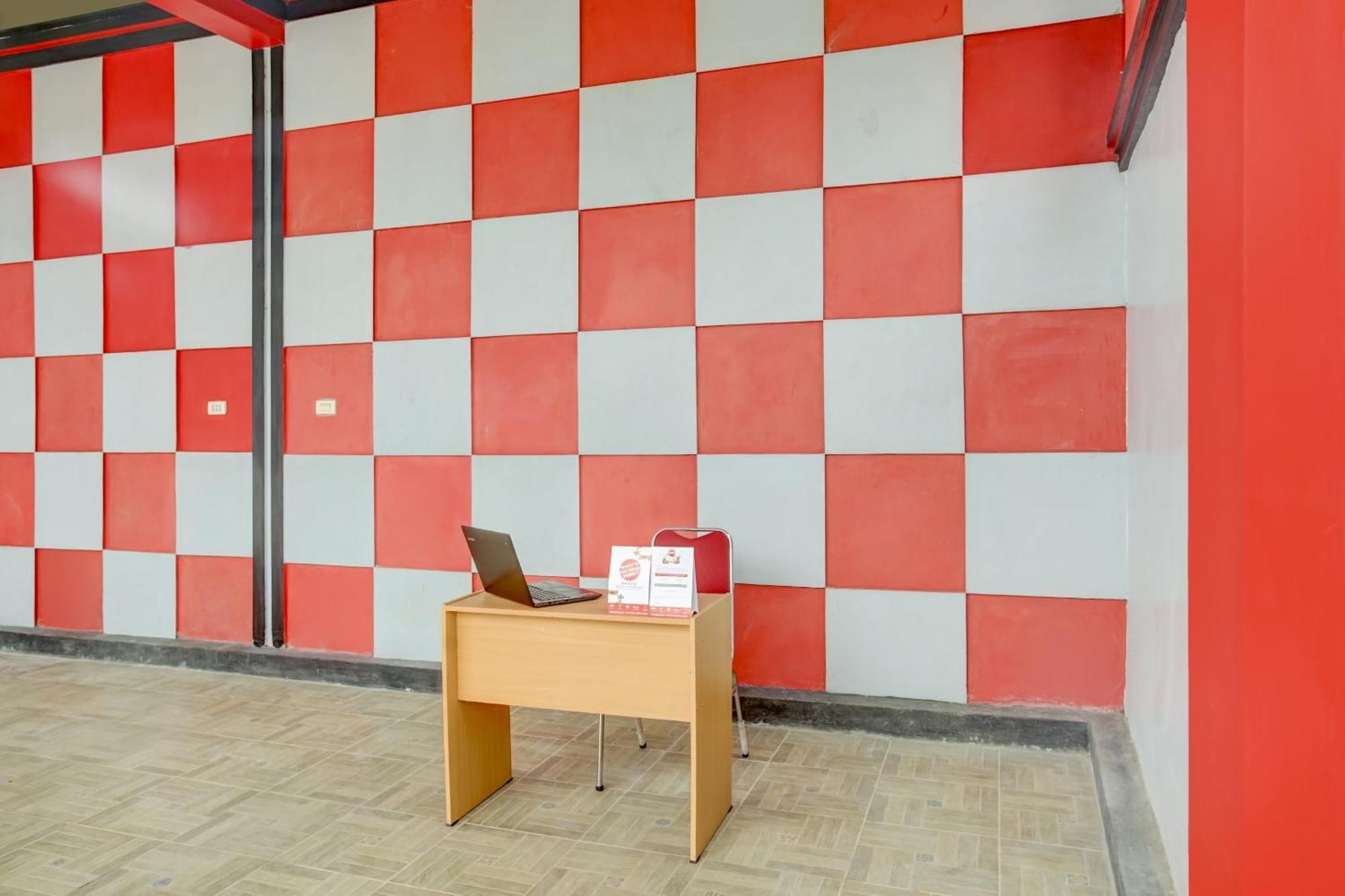 Oyo Life 3982 Azka Homestay Syariah Bandar Lampung Kültér fotó